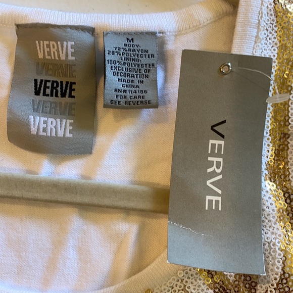 Ivory & Gold - Picture 3 of 3